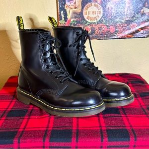 Classic Dr.Marten 1460s